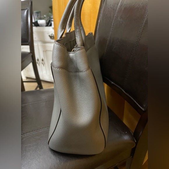 Coach Leather Tote - Picture 3 of 8